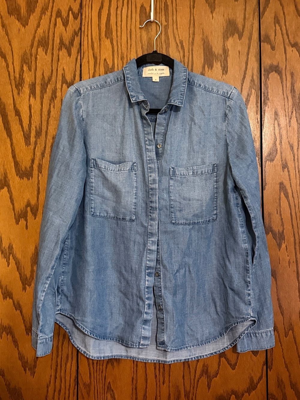 Cloth & Stone Chambray Shirt Women's Small Blue Tencel Utility Button Up